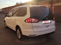 2017 Ford Galaxy PowerShift III, белый - вид 5