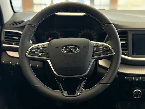2026 Lada (ВАЗ) Vesta I Рестайлинг (NG), серебристый - вид 10