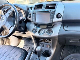 2011 Toyota RAV4 III (XA30) Рестайлинг, коричневый, 1850000 рублей, вид 3