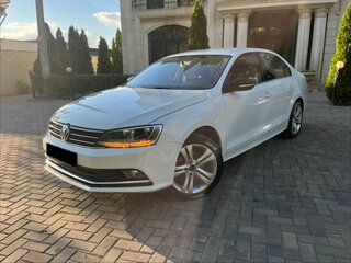 2016 Volkswagen Jetta VI Рестайлинг, белый, 1200000 рублей, вид 3
