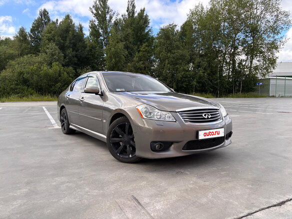 2008 Infiniti M35 III Рестайлинг, коричневый, 750000 рублей - вид 1