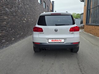 2012 Volkswagen Tiguan I Рестайлинг, белый, 1400000 рублей, вид 4