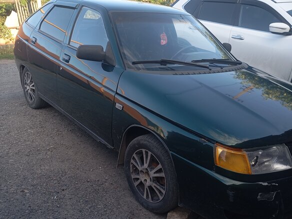 2001 Lada (ВАЗ) 2112, зелёный, 225000 рублей