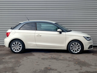 2012 Audi A1 I (8X), белый, 1200000 рублей, вид 4