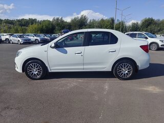 2021 Renault Logan II Рестайлинг, белый, 920000 рублей, вид 4