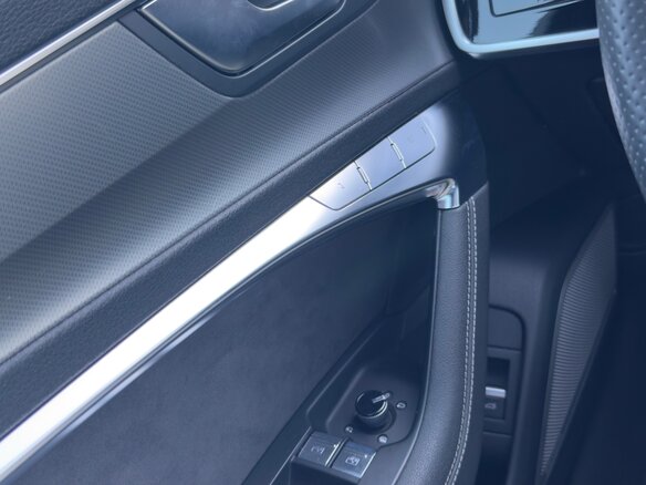 2018 Audi A6 50 TDI V (C8), чёрный - вид 13