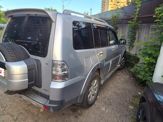 2008 Mitsubishi Pajero IV, серебристый, 1600000 рублей, вид 5