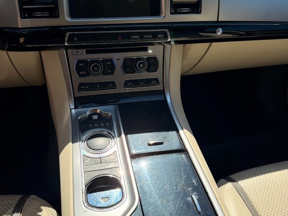 2012 Jaguar XF I Рестайлинг, чёрный, 1490000 рублей - вид 21