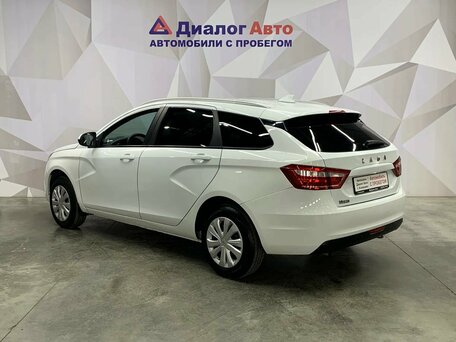 2019 Lada (ВАЗ) Vesta SW I, белый, 865000 рублей, вид 4