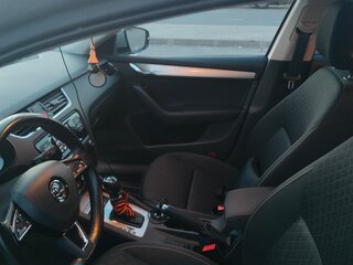 2016 Skoda Octavia III (A7), серебристый, 1800000 рублей, вид 4