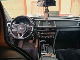 2017 Kia Optima IV, серый, 1850000 рублей, вид 4