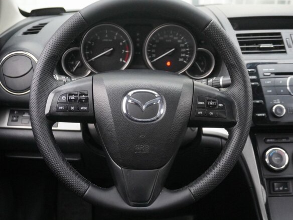 2010 Mazda 6 II (GH) Рестайлинг, белый, 905000 рублей - вид 13