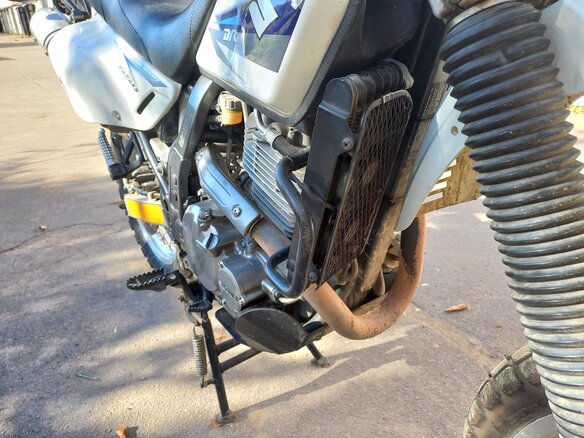 2011 Suzuki DR 650 SE, белый, 550000 рублей - вид 7