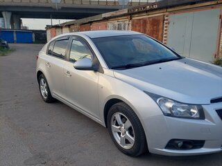 2012 Chevrolet Cruze I, серебристый, 770000 рублей, вид 1