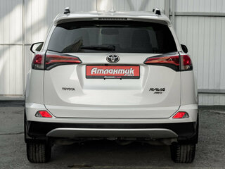 2016 Toyota RAV4 IV (XA40) Рестайлинг, белый, 1995000 рублей, вид 5