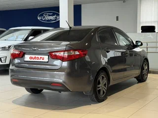 2014 Kia Rio 4-speed III, серый, 910000 рублей, вид 4