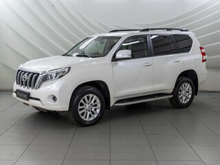 2015 Toyota Land Cruiser Prado 150 Series Рестайлинг 1, белый, 3648000 рублей, вид 3