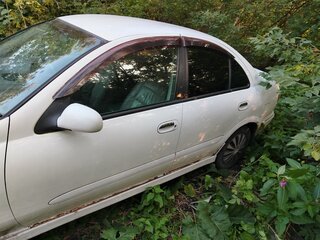 2002 Nissan Bluebird Sylphy I (G10), белый, 275000 рублей, вид 2