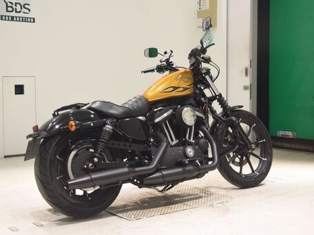 2016 Harley-Davidson Sportster 883, золотистый, 885000 рублей, вид 5