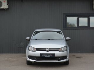 2011 Volkswagen Polo V, серебристый, 779999 рублей, вид 2