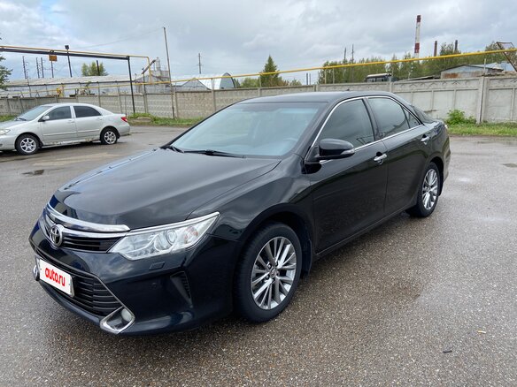 2016 Toyota Camry VII (XV50) Рестайлинг, чёрный, 2400000 рублей