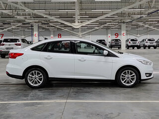 2018 Ford Focus III Рестайлинг, белый, 1229000 рублей, вид 4
