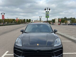 2020 Porsche Cayenne S III, чёрный, 6900000 рублей, вид 2