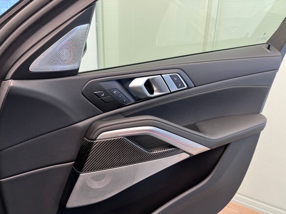 2024 BMW X6 M60i III (G06) Рестайлинг, серый, 16290000 рублей - вид 21