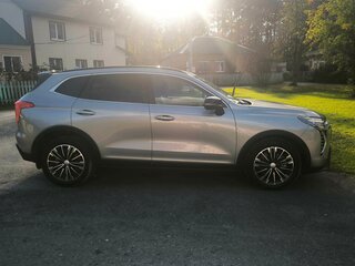 2024 Haval Jolion I Рестайлинг, серый, 2260000 рублей, вид 3