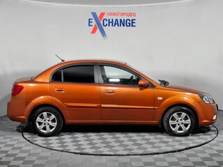 2009 Kia Rio II Рестайлинг, оранжевый, 479000 рублей, вид 3