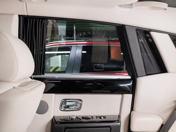 2013 Rolls-Royce Phantom VII Рестайлинг (Series II), чёрный - вид 26