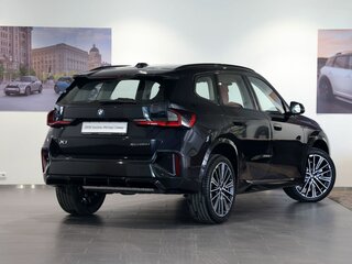 2026 BMW X1 Long 25Li xDrive III (U11/U12), чёрный, 5750000 рублей, вид 5