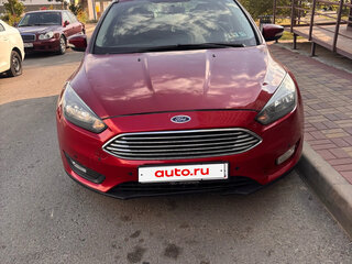 2017 Ford Focus III Рестайлинг, красный, 1059000 рублей, вид 3