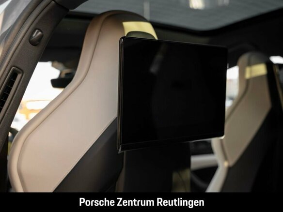 2025 Porsche Panamera 4 E-Hybrid III, серый, 22531000 рублей - вид 31