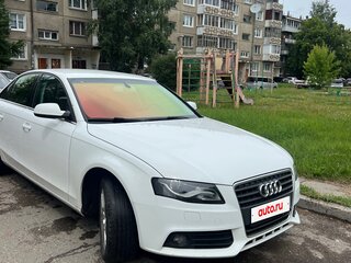 2010 Audi A4 IV (B8), белый, 990000 рублей, вид 3