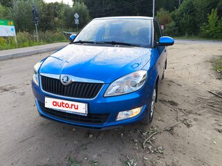 2013 Skoda Fabia II Рестайлинг, синий, 870000 рублей, вид 3
