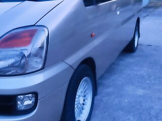 2005 Hyundai Starex I Рестайлинг 2, серебристый, 700000 рублей, вид 1