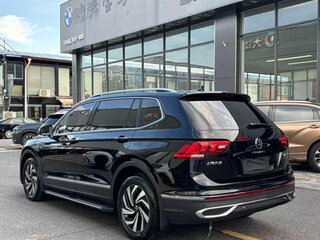 2023 Volkswagen Tiguan L II Рестайлинг (China Market), чёрный, 2500000 рублей, вид 4
