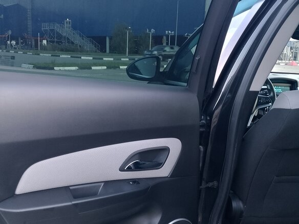 2011 Chevrolet Cruze I, чёрный, 730000 рублей - вид 16