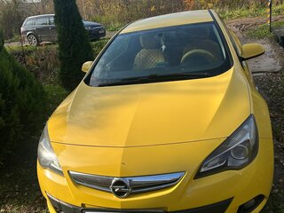 2014 Opel Astra GTC J Рестайлинг, жёлтый, 930000 рублей, вид 1