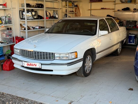 1994 Cadillac DeVille VII, белый, 1200000 рублей