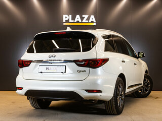 2018 Infiniti QX60 I Рестайлинг, белый, 2499000 рублей, вид 4