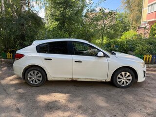 2014 Chevrolet Cruze I Рестайлинг, белый, 430000 рублей, вид 3