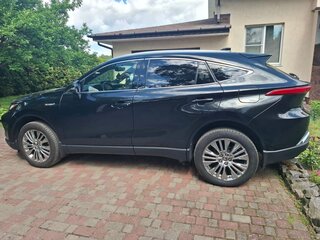 2021 Toyota Venza II, чёрный, 2650000 рублей, вид 4