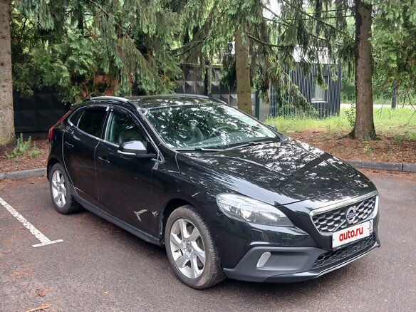 2015 Volvo V40 Cross Country I, чёрный, 1150000 рублей - вид 3