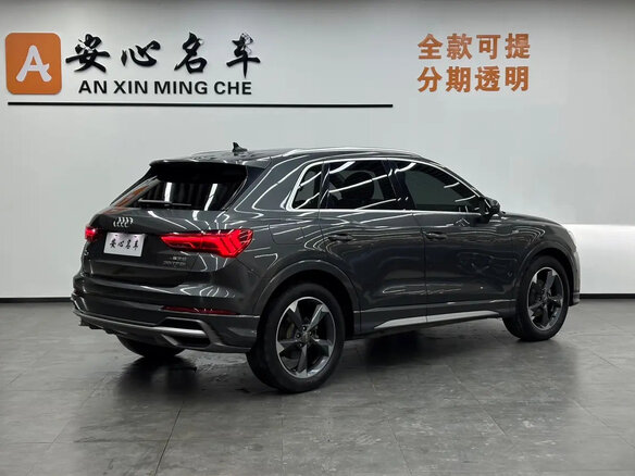 2022 Audi Q3 35 TFSI II (F3), чёрный - вид 2