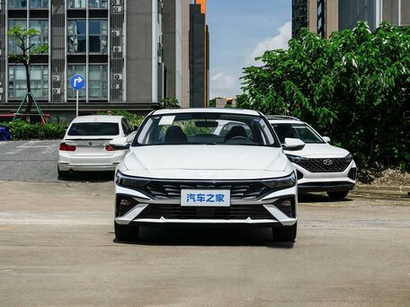 2026 Hyundai Elantra VII (CN7) Рестайлинг, белый, 2079805 рублей, вид 2
