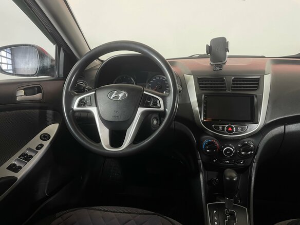 2011 Hyundai Solaris I, фиолетовый, 835000 рублей - вид 10