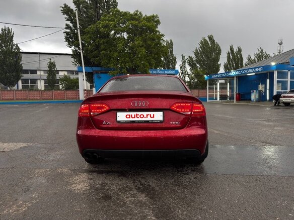 2010 Audi A4 IV (B8), красный, 850000 рублей - вид 3