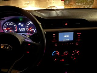 2020 Kia Rio X-Line IV, синий, 1800000 рублей, вид 5